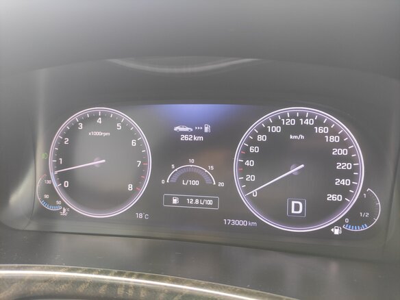 2013 Hyundai Equus II Рестайлинг, белый, 1650000 рублей - вид 10