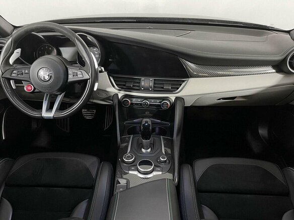 2017 Alfa Romeo Giulia Quadrifoglio II (952), чёрный - вид 10