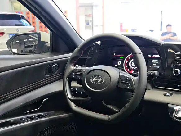 2022 Hyundai Elantra VII (CN7), белый, 1570000 рублей - вид 8
