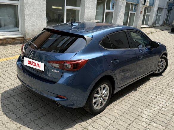2017 Mazda Axela III Рестайлинг, синий, 1290000 рублей - вид 13