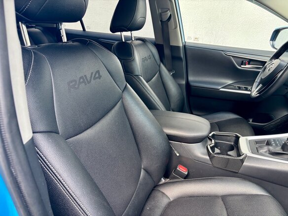 2020 Toyota RAV4 V (XA50), синий, 2720000 рублей - вид 26