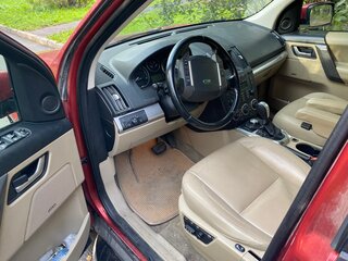 2010 Land Rover Freelander II, красный, 950000 рублей, вид 4