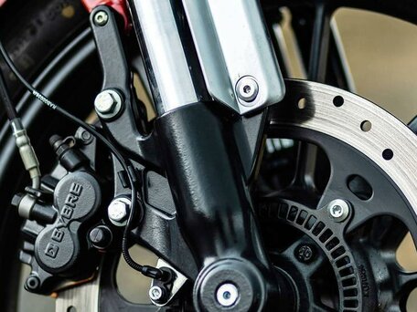 2026 Royal Enfield Super Meteor, чёрный, 764000 рублей, вид 5