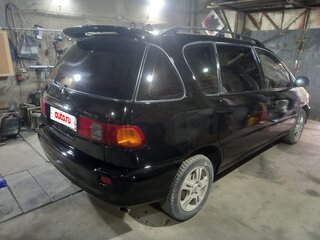 1996 Toyota Ipsum I (M10), синий, 520000 рублей, вид 3