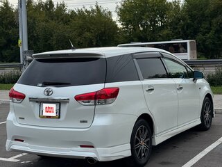 2011 Toyota Wish II, белый, 1500000 рублей, вид 3