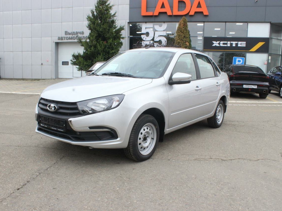 Открыть фотографии: Lada (ВАЗ) Granta I Рестайлинг