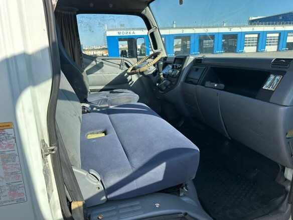 2017 Fuso (Mitsubishi) Canter, белый, 2044350 рублей - вид 7