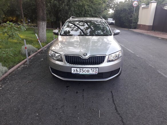 2014 Skoda Octavia III (A7), бежевый, 1690000 рублей - вид 1