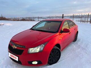2011 Chevrolet Cruze I, красный, 550000 рублей, вид 2