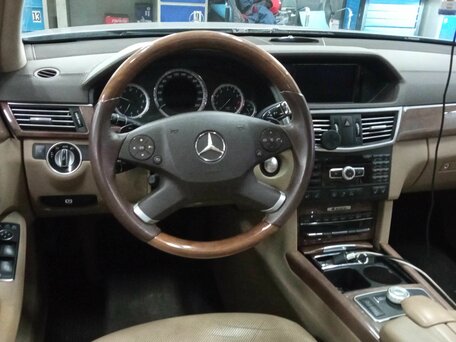 2011 Mercedes-Benz E-Класс 350 IV (W212, S212, C207), серый, 1029000 рублей, вид 5