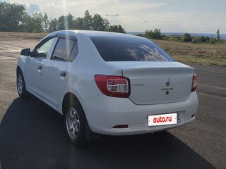 2017 Renault Logan II, белый, 620000 рублей, вид 4