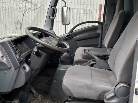 2017 Isuzu Elf (N-series), белый, 2200000 рублей, вид 4