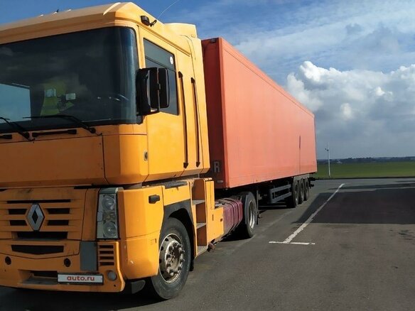 1999 Renault Magnum, жёлтый, 1200000 рублей