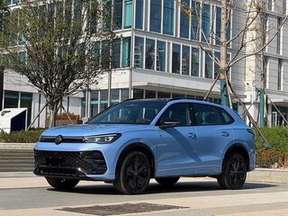 2025 Volkswagen Tiguan L Pro III (China Market), голубой, 4330000 рублей, вид 1