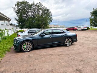 2021 Bentley Flying Spur III, серый, 20500000 рублей, вид 1