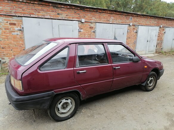 2002 Иж 2126 «Ода», красный - вид 2