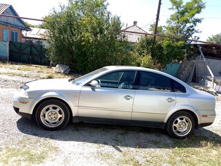 2001 Volkswagen Passat B5 Рестайлинг, серебристый, 530000 рублей, вид 4
