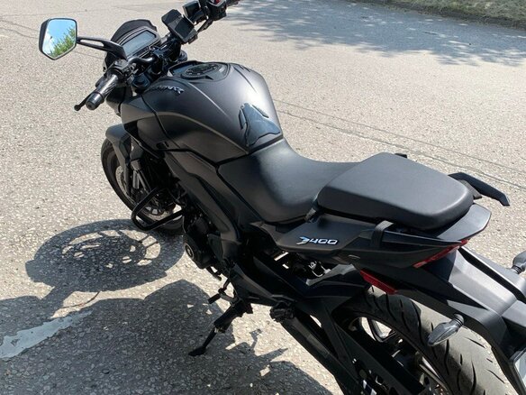 2022 Bajaj Dominar 400, чёрный, 290000 рублей - вид 3