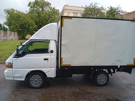 2006 Hyundai H100, белый, 470000 рублей, вид 2