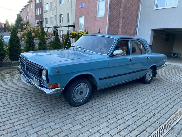 1990 ГАЗ 24 «Волга» 2410 II (2410), голубой, 990000 рублей