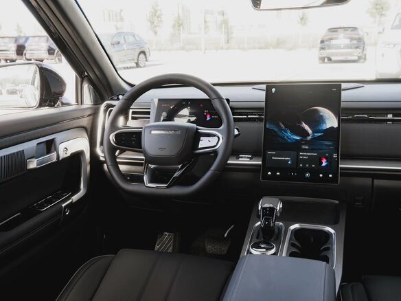 2026 Jaecoo J7 I Рестайлинг, чёрный, 3077910 рублей - вид 13