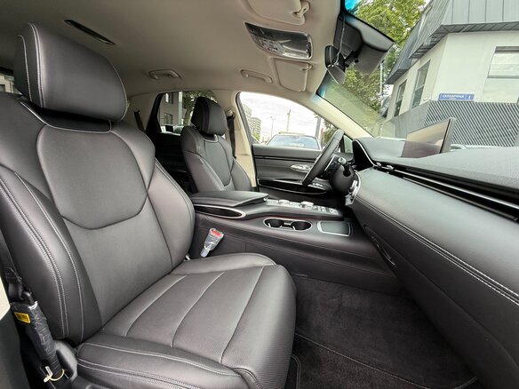 2023 Genesis GV70 I, белый, 6933000 рублей - вид 19