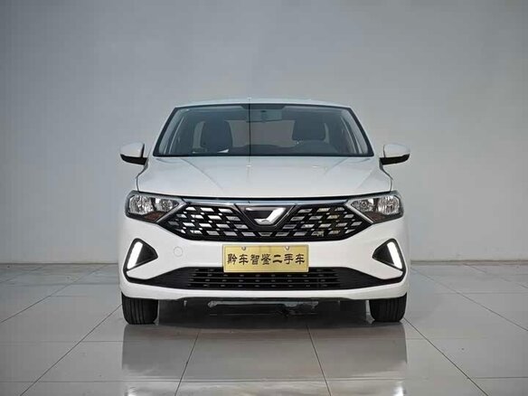 2025 Jetta VA3, белый - вид 1