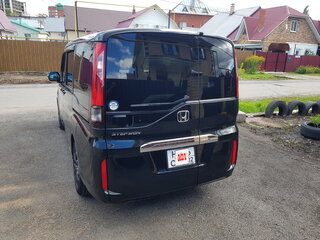 2019 Honda Stepwgn V Рестайлинг, чёрный, 1950000 рублей, вид 3