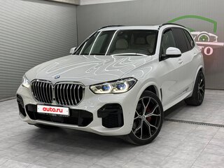 2022 BMW X5 40i IV (G05/G18), белый, 7200000 рублей, вид 3