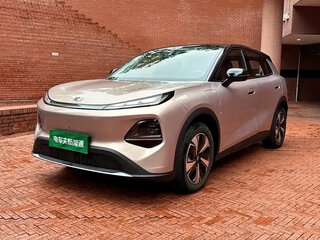 2026 Changan Qiyuan Q05 51.9 kWh II, розовый, 2083208 рублей, вид 2
