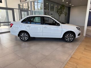 2025 Lada (ВАЗ) Granta I Рестайлинг, белый, 1269000 рублей, вид 4