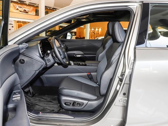 2026 Lexus RX 300 V, серый, 7299000 рублей - вид 13