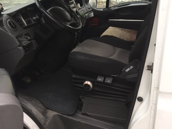 2011 Iveco Daily, белый, 1700000 рублей - вид 15