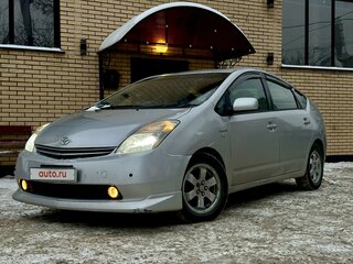 2010 Toyota Prius JDM II Рестайлинг (XW20), серый, 780000 рублей, вид 1