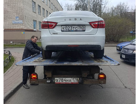 2018 Lada (ВАЗ) Vesta I, белый, 380000 рублей - вид 9