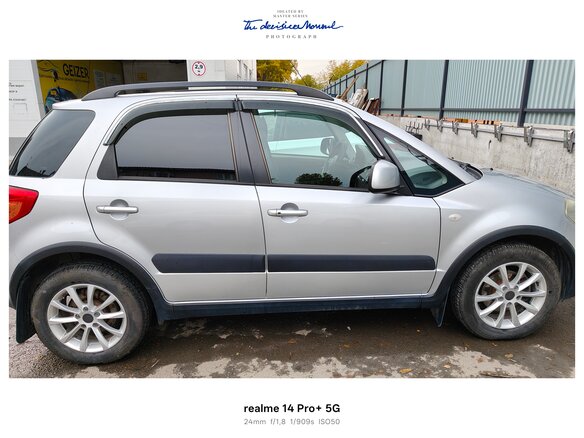 2012 Suzuki SX4 I (Classic) Рестайлинг, серебристый, 1300000 рублей - вид 1