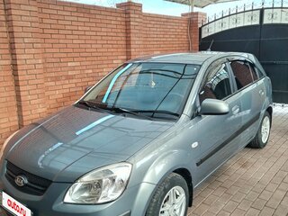 2009 Kia Rio II Рестайлинг, серый, 480000 рублей, вид 1