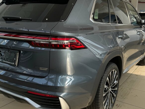 2026 Geely Monjaro I Рестайлинг, серый, 4954990 рублей - вид 2