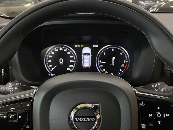 2020 Volvo XC60, голубой - вид 4