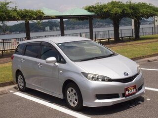 2010 Toyota Wish II, серебристый, 1000000 рублей, вид 4