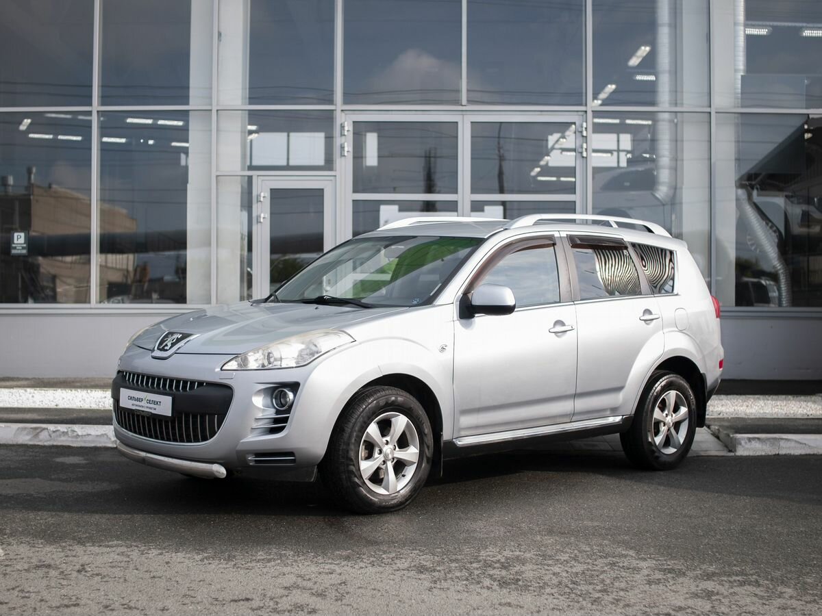 Открыть фотографии: Peugeot 4007