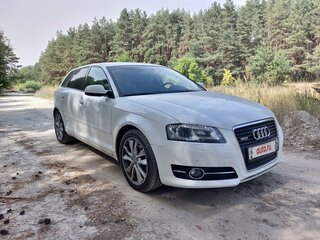 2011 Audi A3 II (8P) Рестайлинг 2, белый, 1010000 рублей, вид 2