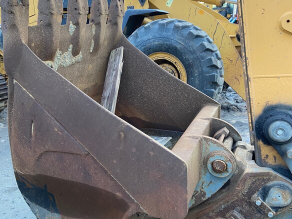 2014 Liebherr R914, жёлтый, 6500000 рублей - вид 8