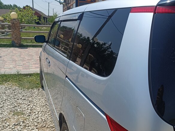 2006 Honda Elysion I, серебристый, 1600000 рублей - вид 6