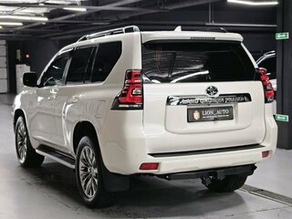 2020 Toyota Land Cruiser Prado 150 Series Рестайлинг 3, белый, 6350000 рублей, вид 4