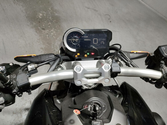 2019 Honda CB 1000R, чёрный, 988000 рублей - вид 2