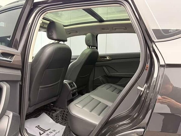 2023 Volkswagen Tharu I, чёрный, 1478111 рублей - вид 13