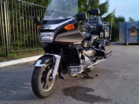 1987 Suzuki GV 1400 Cavalcade, чёрный, 530000 рублей, вид 4