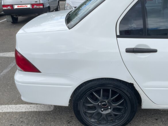 2000 Mitsubishi Lancer Cedia IX, белый, 230000 рублей - вид 13