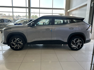 2026 Geely Cityray, серебристый, 3204990 рублей, вид 3